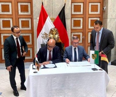 وزير التعليم يوقع خطاب نوايا مع وزير الدولة للتعليم والشئون الثقافية بولاية ساكسونيا