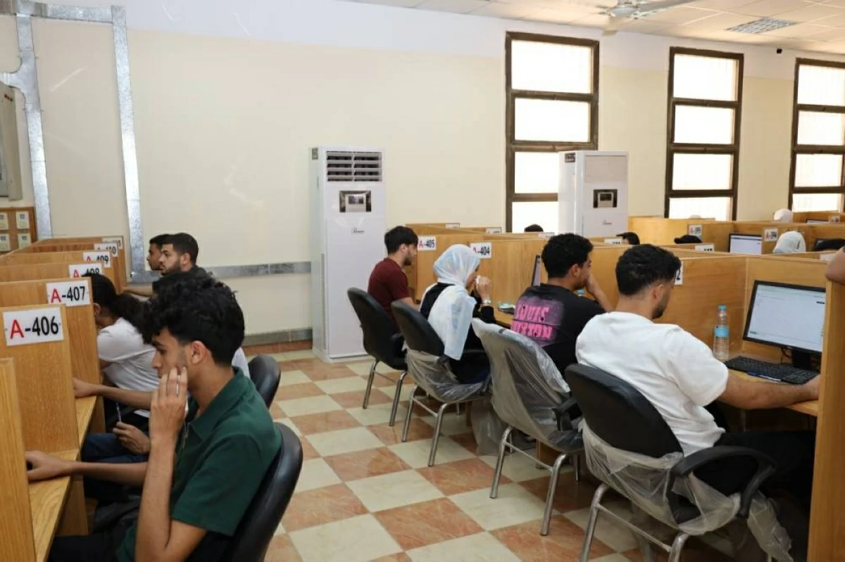 الاختبارات الإلكترونية - صورة أرشيفية