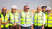 بالصور.. الخطيب يتابع أعمال المرحلة الأولى من خرسانة استاد فودافون