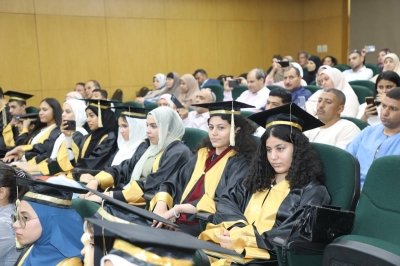 عبد الله عبد العزيز: بناء الإنسان أولوية.. والتعليم هو الاستثمار الحقيقى فى مستقبل الوطن